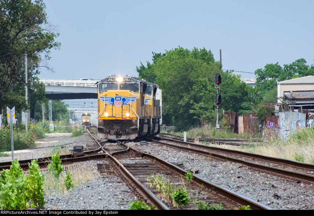 UP 4984 takes the crossover at Tower 26 